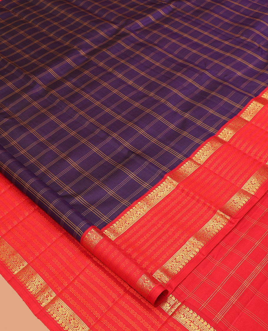 Purple Checked Kanchipuram Silk Saree, Adorned with Zari Buttas, Complemented by a Contrast Korvai Border of Manga, and Kodi Visiry Designs, Temple Pallu, and a Contrast Blouse