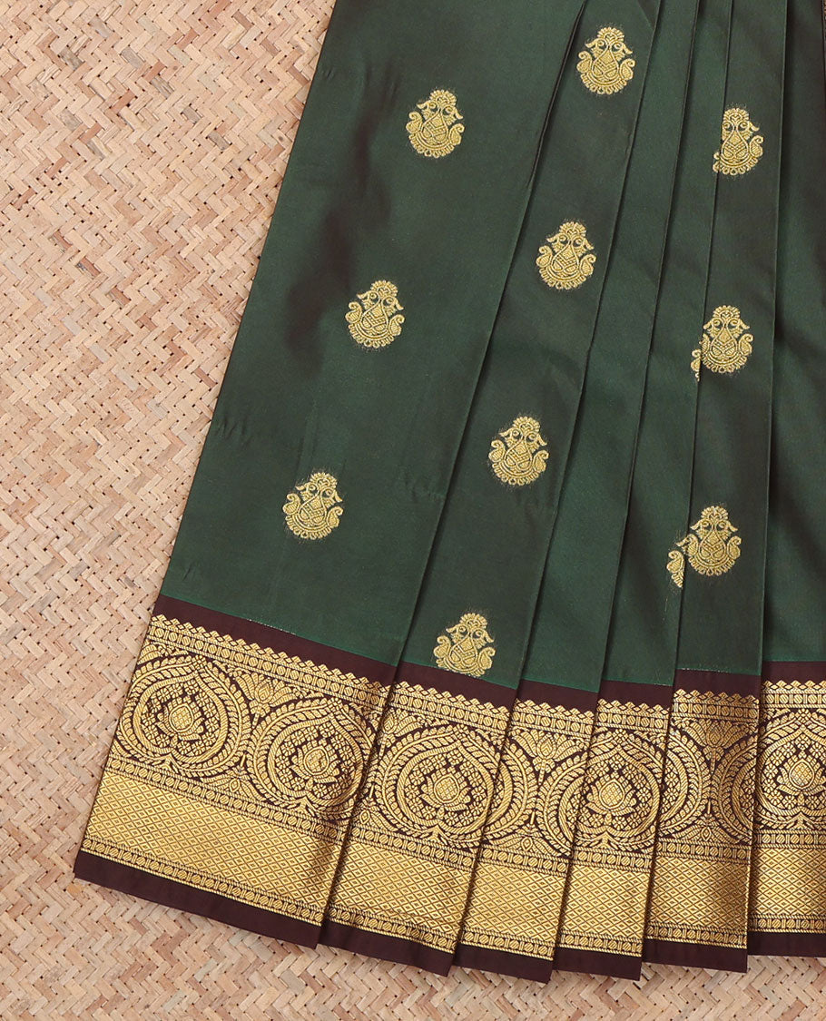 Green Budget Silk Saree, Adorned with Zari Buttas, a Contrast Traditional Zari Border, a Grand Pallu and a Contrast Blouse