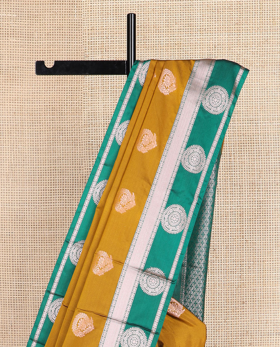Honey zari buttas soft silk saree, contrast traditional zari border of chakram designs, and jaal pallu
