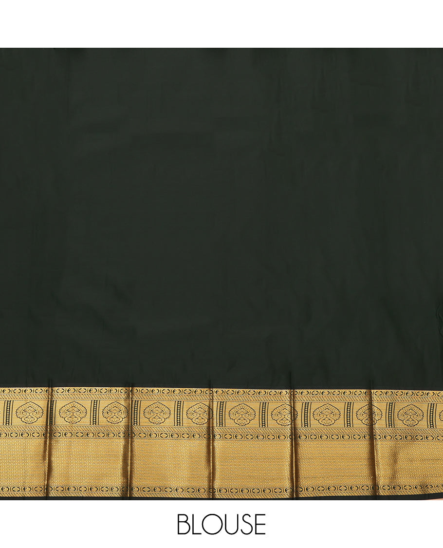 Cream Budget Silk Saree, Elevated with Zari Buttas, Complemented by a Contrast Traditional Zari Border, Grand Jaal Pallu, and Contrast Blouse