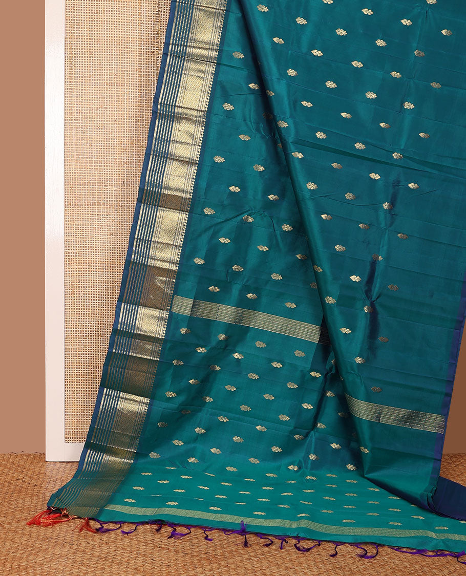 Blue zari buttas Kanchipuram silk saree, zari one-sided border of panner sombu,banaras,muthu & jaal designs & zari design pallu
