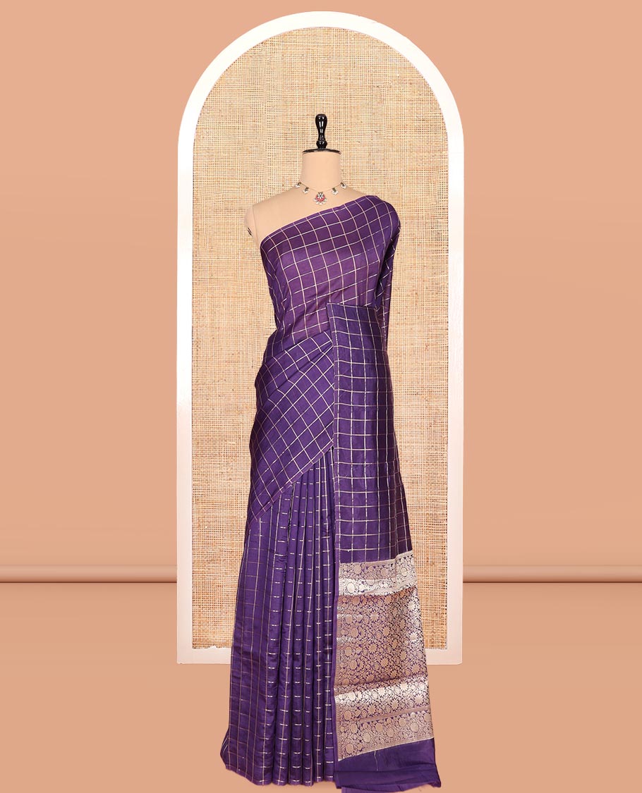 Borderless Purple Chanderi Cotton Saree, Grand Intricately Designed Pallu, and a Matching Blouse