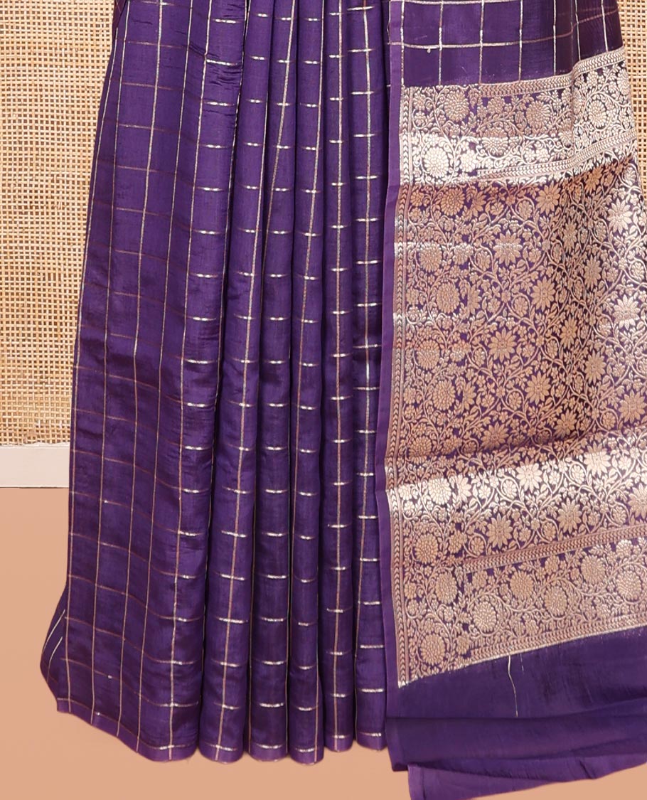 Borderless Purple Chanderi Cotton Saree, Grand Intricately Designed Pallu, and a Matching Blouse