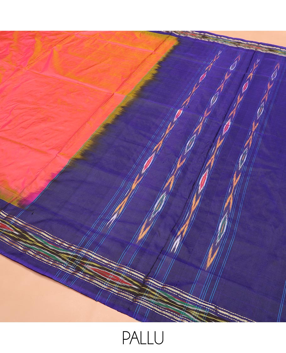 Dark Peach Plain Ikkat Silk Saree with a Contrast Rani Pink Border Accentuated by a Hazy Ikkat Weave, Featuring a Pallu Flanked by Stripes and Ikkat Texture