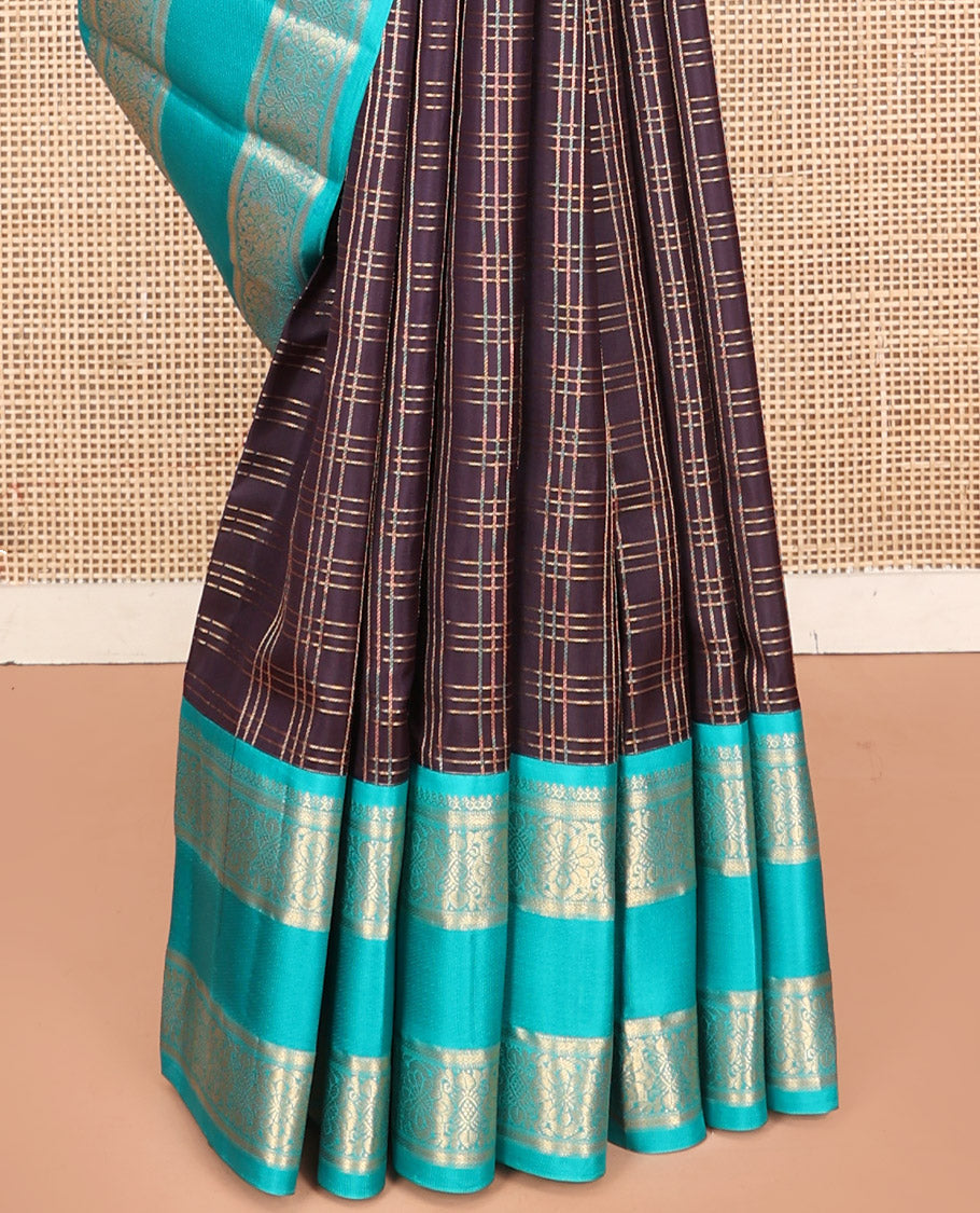 Brown Kanchipuram Silk Saree, Richly Detailed with Zari Checks, Contrast Rettai Pettu Traditional Border, Pallu of Chakram Butta Enclosed Checks, and Contrast Blouse