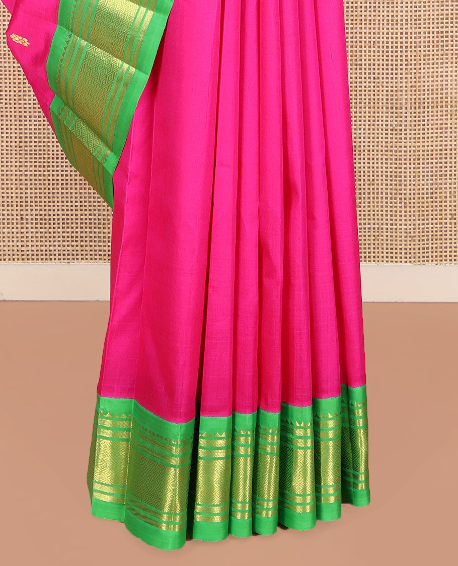 Pink Kanchipuram Silk Saree, Spotlighted with Zari Buttas on Its Body, Complemented by a Contrast One-Sided Korvai Border of Rekku, Banaras, and Mayil Kann Designs, Pallu Steeped with Zari Designs, and Comes Without a Blouse