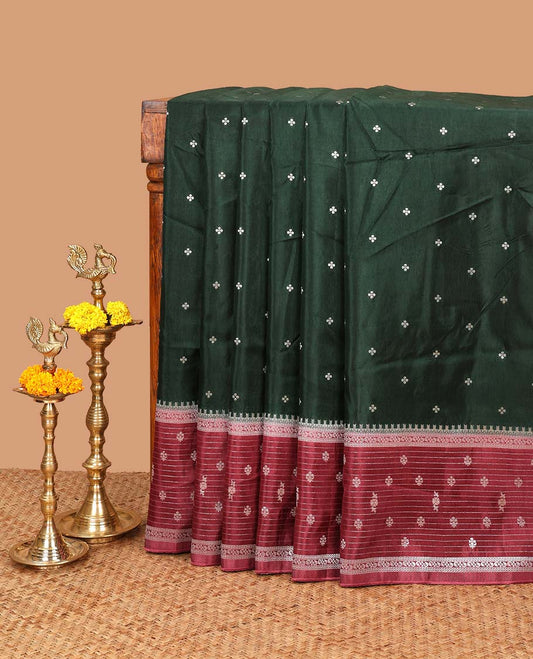 Bottle green zari dola silk saree with banaras border & rich pallu along with plain blouse