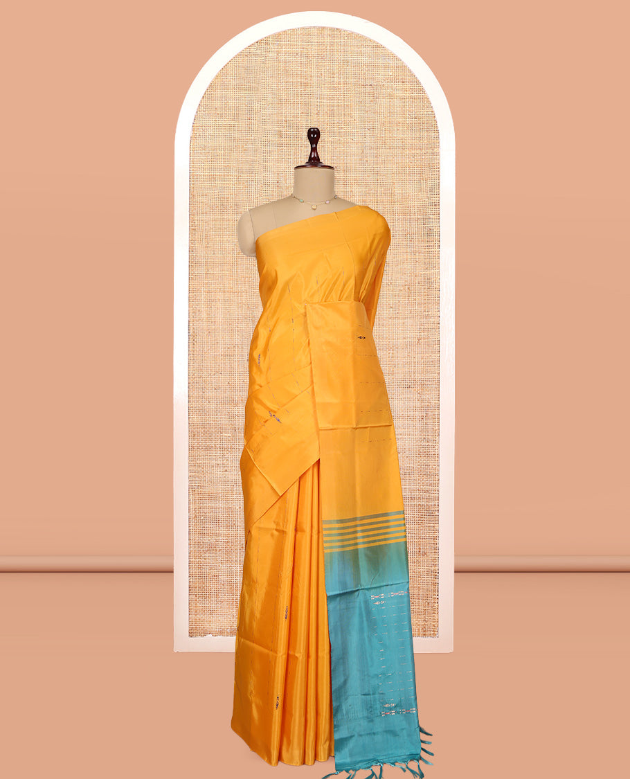 Borderless Yellow Banana Pith Saree, Woven with Buttas and Stripes, Complemented by a Contrast Pallu of Stripes and Buttas, and a Contrast Blouse