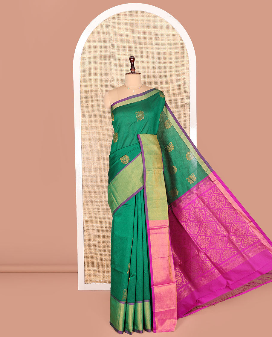 Green Kuppadam Cotton Saree, Beautified with Zari Buttas All Over Its Body, Complemented by a Bavanji Border, Pallu of Ogee Patterns, and Paired with a Contrast Blouse