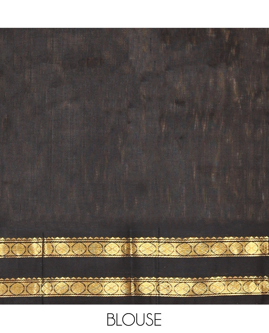 Pink Plain Kuppadam Silk Saree, a Contrast Double-Pet Traditional Border, Grand Pallu, a Contrast Blouse