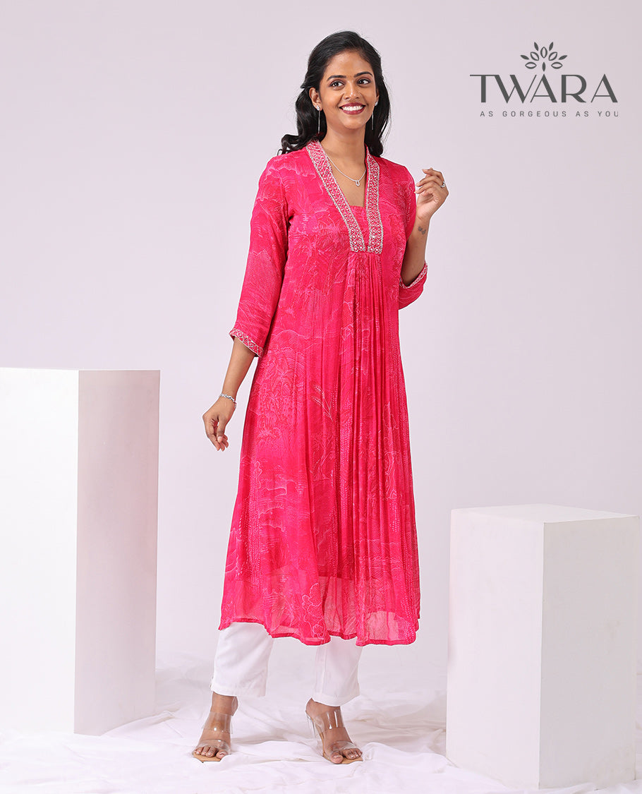 Twara Pink floral printed v neck, knee lenght, 3/4 sleeve kurti
