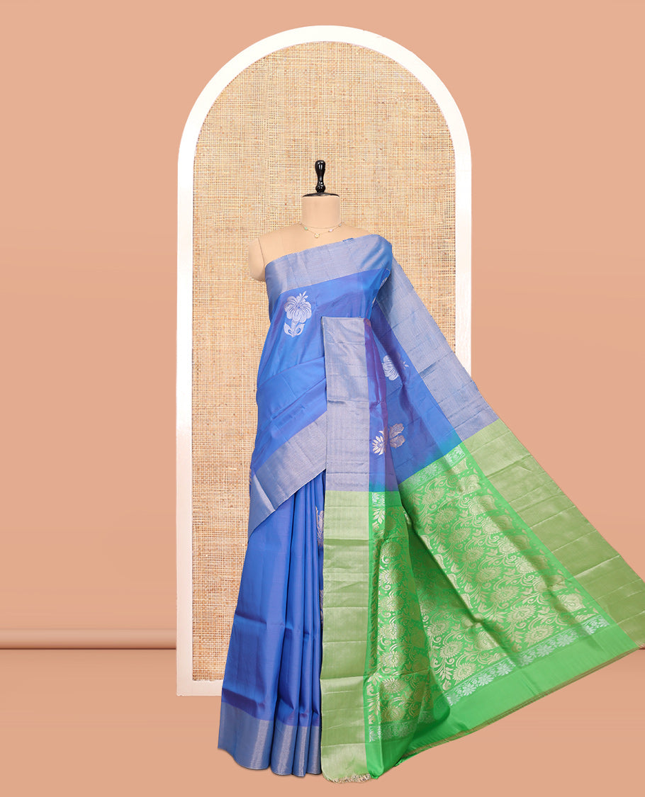 Blue Uppada Saree, Adorned with Hibiscus Floral Buttas, a Bavanji Border, Contrast Intricate Pallu, and a Contrast Blouse