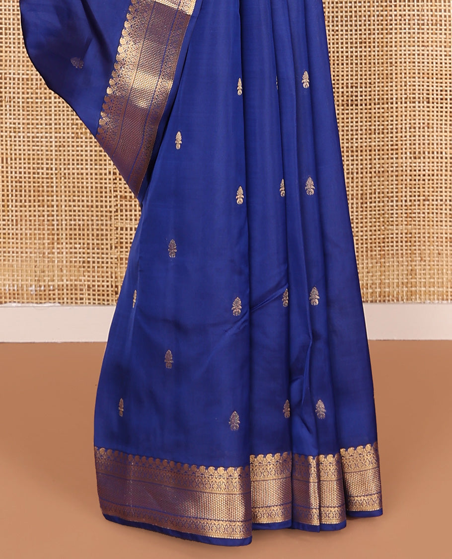 Blue zari buttas Vasundhara silk mix saree, zari border of manga mokku, muthu, neli, kamalam, and ara maadam, and pai yaadi kattam pallu
