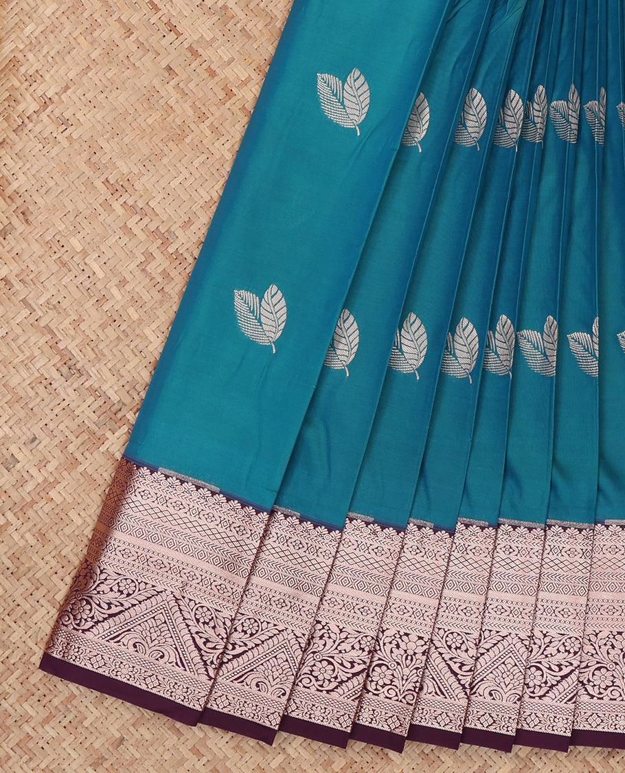 Blue Budget Silk Saree, Crafted with Zari Buttas, Complemented by a Contrast Traditional Zari Border, Grand Pallu, and a Contrast Blouse