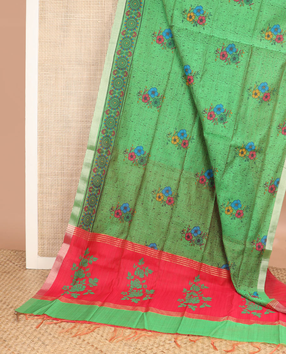 Green abstract floral buttas printed chirala cotton saree, printed border, and contrast floral print pallu