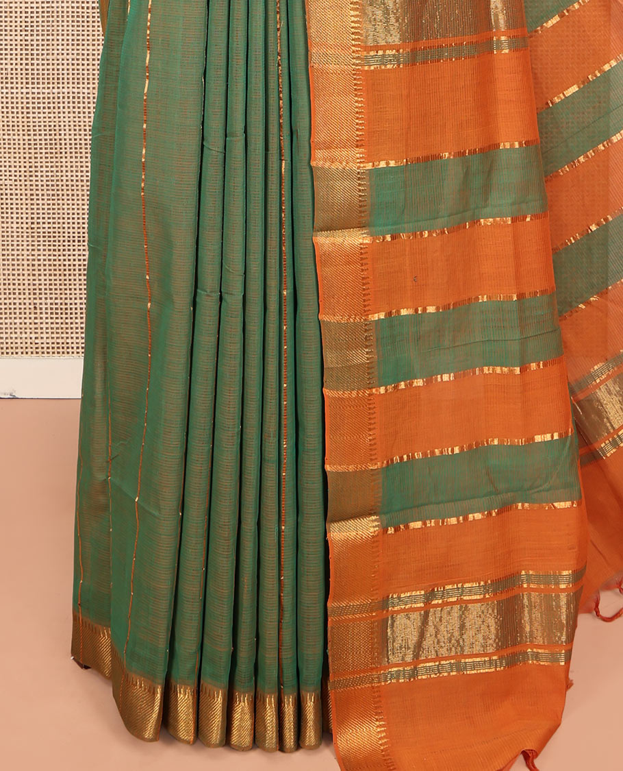 Green Mangalgiri Cotton Saree, Mesmerized with Zari Stripes on Its Body, Complemented by Contrast Temple Border, Zari Striped Pallu, and Paired with Contrast Blouse