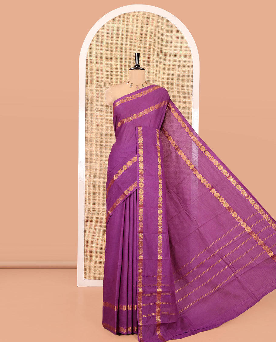 Violet Plain Sungudi Cotton Saree, Highlighted by Traditional Rettai Pettu Rudraksham Border, Striped Pallu, and a Matching Blouse