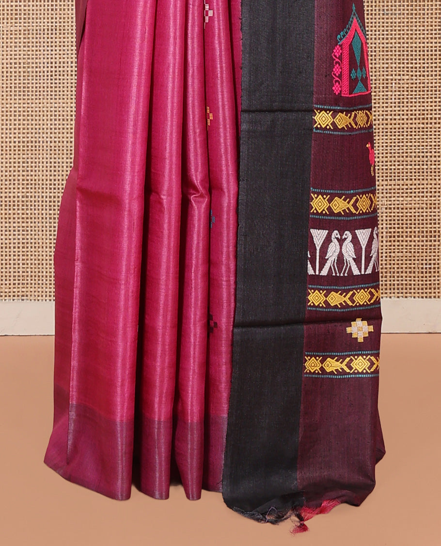 Pink Tussar Saree Featuring Pasapalli Buttas, a Contrast Plain Border, Intricately Woven Pallu, and a Contrast Blouse