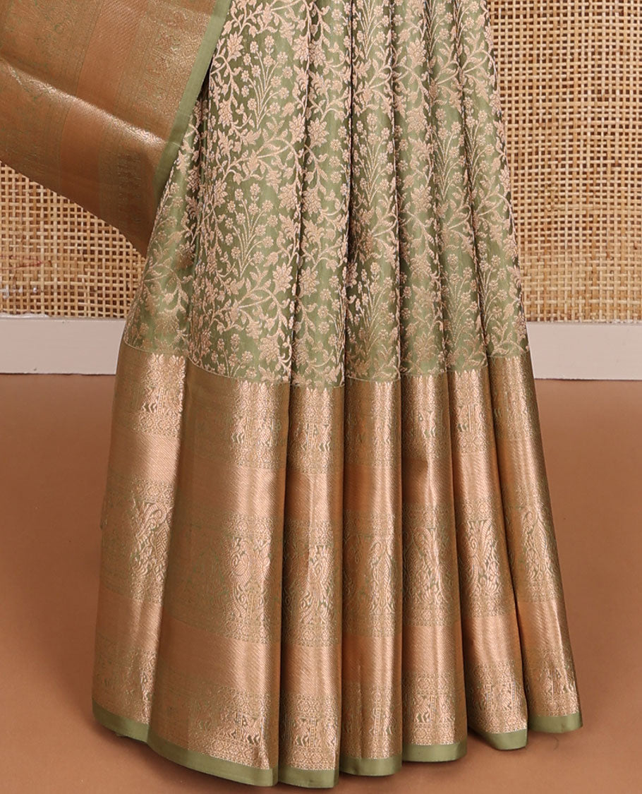 Green floral jaal jacquard wedding silk saree, intricately accentuated pallu & border of thilakam,neli,mayil,annam & kuthirai designs