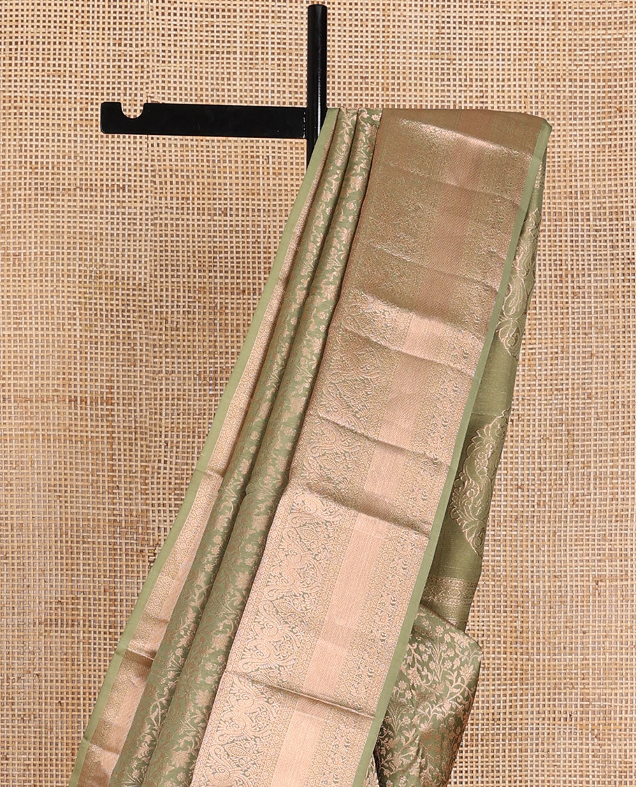 Green floral jaal jacquard wedding silk saree, intricately accentuated pallu & border of thilakam,neli,mayil,annam & kuthirai designs