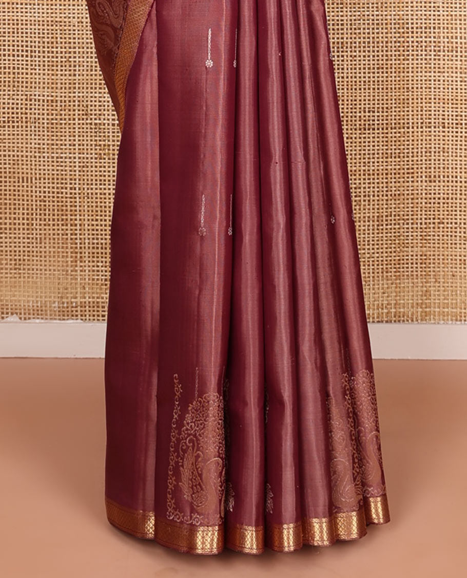 Pink mayil buttas soft silk saree, zari piping border, and pallu of intricate designs