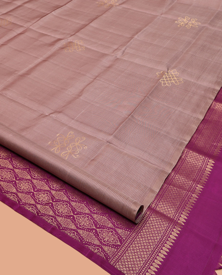 Borderless Brown Mayuri Soft Silk Saree, Woven with Kolam Buttas and Stripes, Complemented by a Contrast Intricately Designed Pallu and a Contrast Blouse
