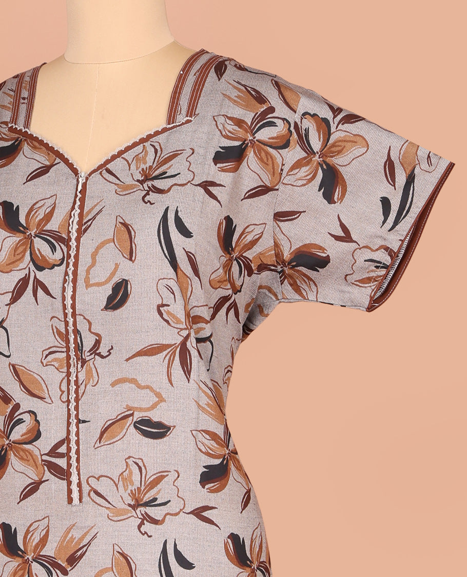 Grey Cotton Nighty Decorated with Floral Print, Featuring Lace Work, Sweetheart Front Neck, and Half Sleeves