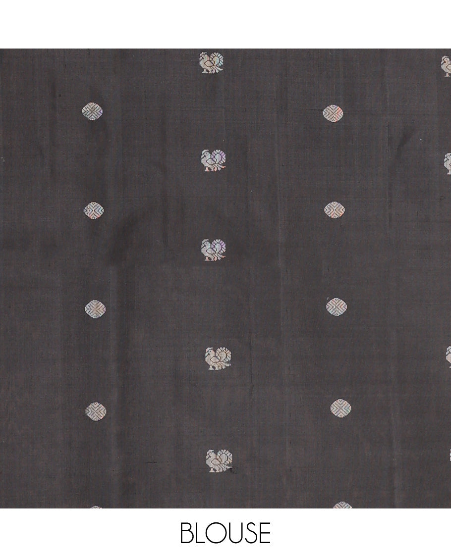 Pink Mayur soft silk saree with contrast zari design border & argyle pattern pallu