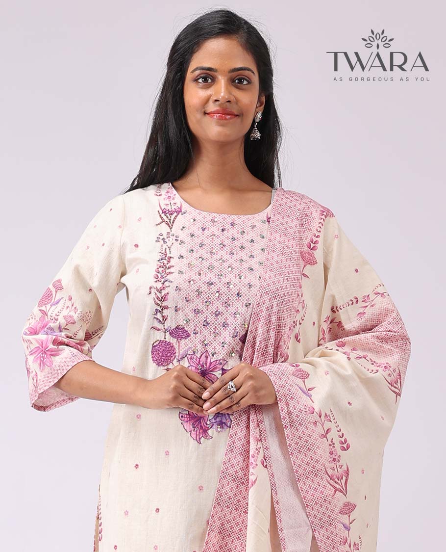 Twara white floral embroidery round neck, 3/4th sleeve, below knee lenght kurti with palazzo pants & floral printed dupatta
