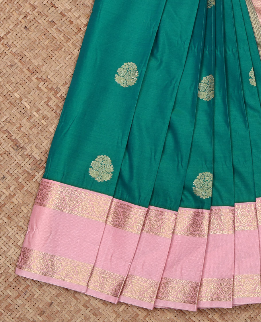 Green Budget Silk Saree, Detailed with Zari Buttas on Its Body, Complemented by a Contrast Traditional Zari Design Rettai Pettu Border, Pallu of Jaal Designs, and Paired with a Contrast Blouse
