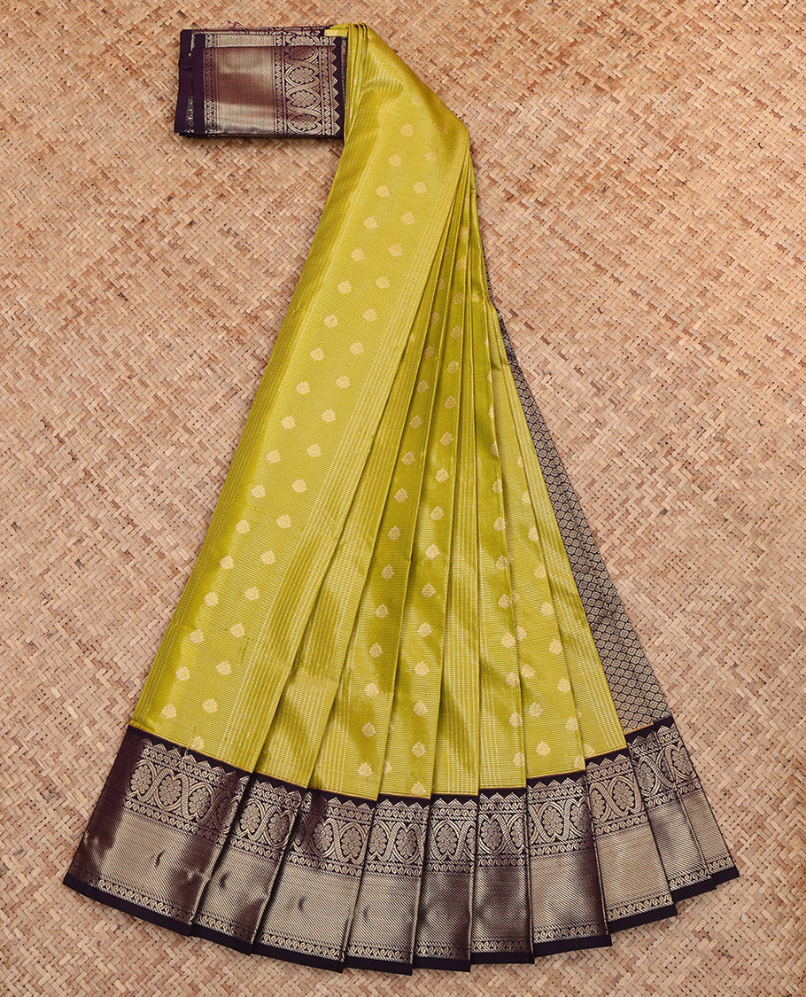 Green Budget Silk Saree, Beautified with Zari Buttas and Checks, Complemented by Contrast Traditional Zari Border, Grand Pallu and a Contrast Blouse