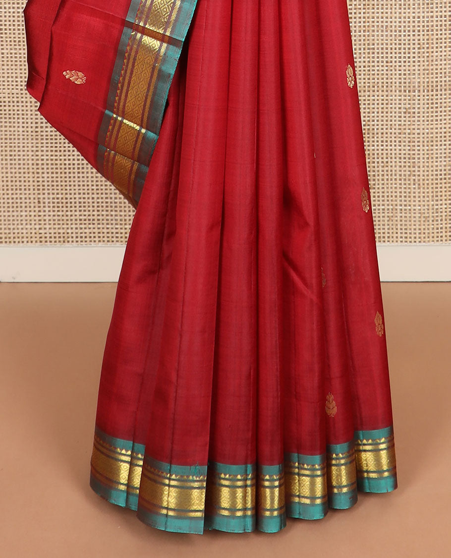 Red zari buttas kanchipuram silksaree, contrast one-sided border of thazampoo rekku & mayil kann design & zari design pallu