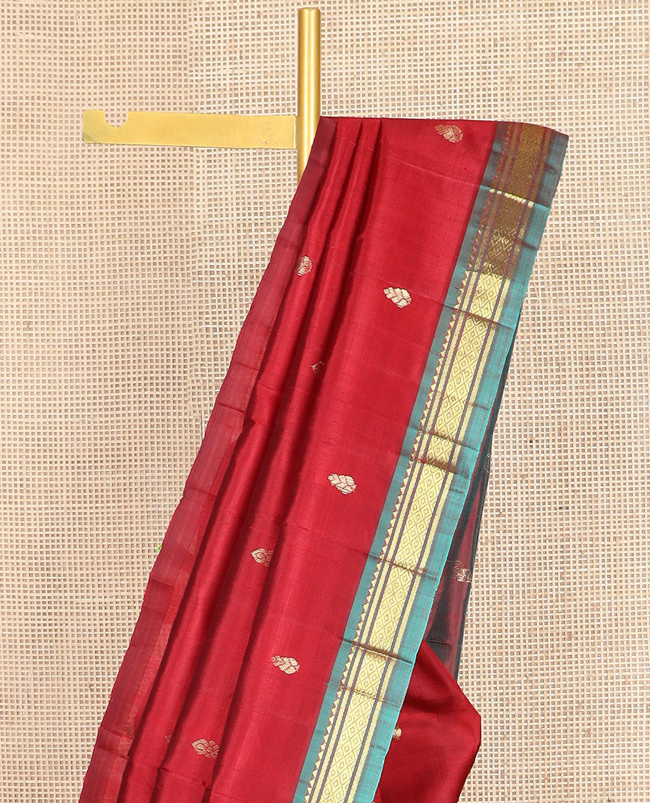Red zari buttas kanchipuram silksaree, contrast one-sided border of thazampoo rekku & mayil kann design & zari design pallu