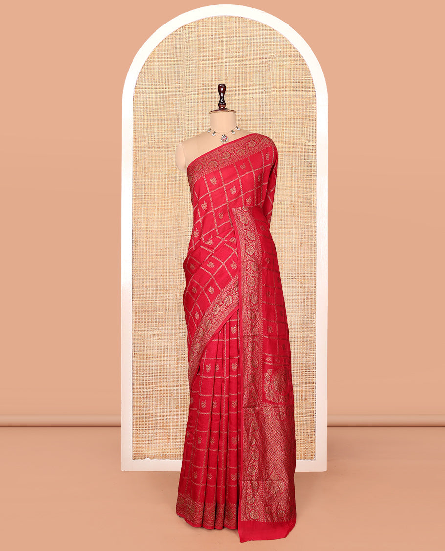 Red Matka Silk Saree, Prettified with Peacock Butta Enclosed Checks on Its Body, Highlighted by a Floral Creeper Design Border, Grand Pallu of Jaal Designs, and Paired with a Matching Blouse