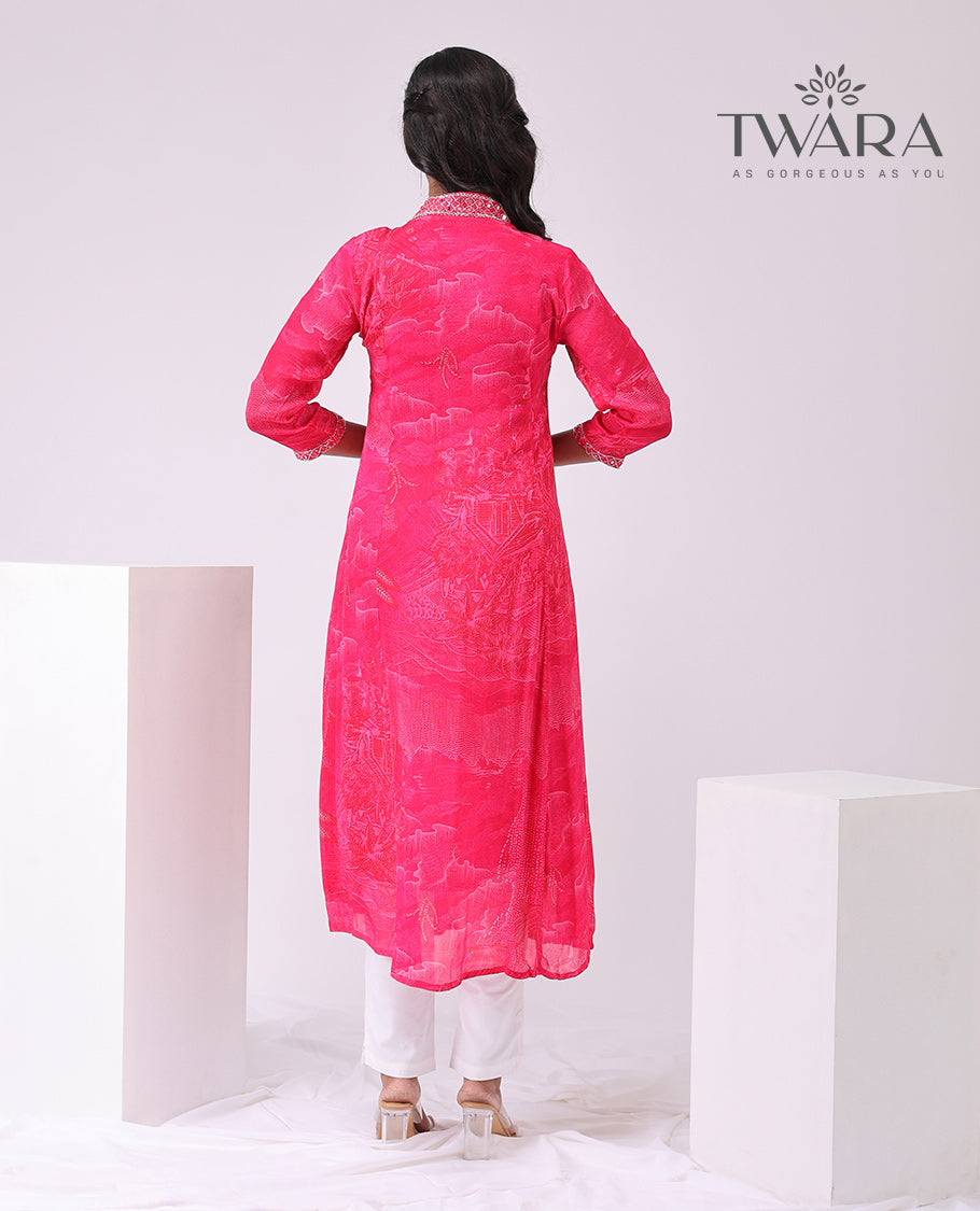 Twara Pink floral printed v neck, knee lenght, 3/4 sleeve kurti