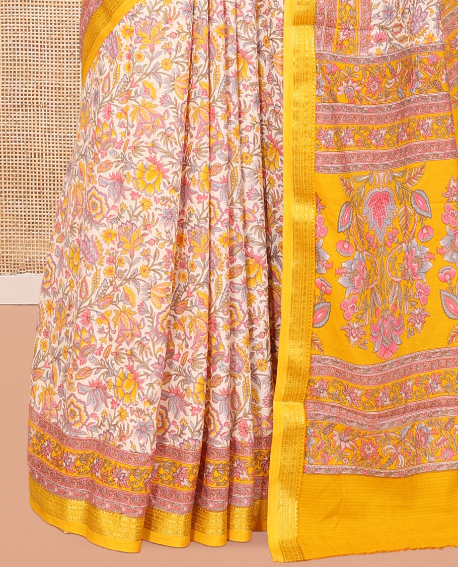 Off-White Floral-Vine Printed Silk Saree, a Contrast Traditional Border, Floral Pallu, Contrast Blouse