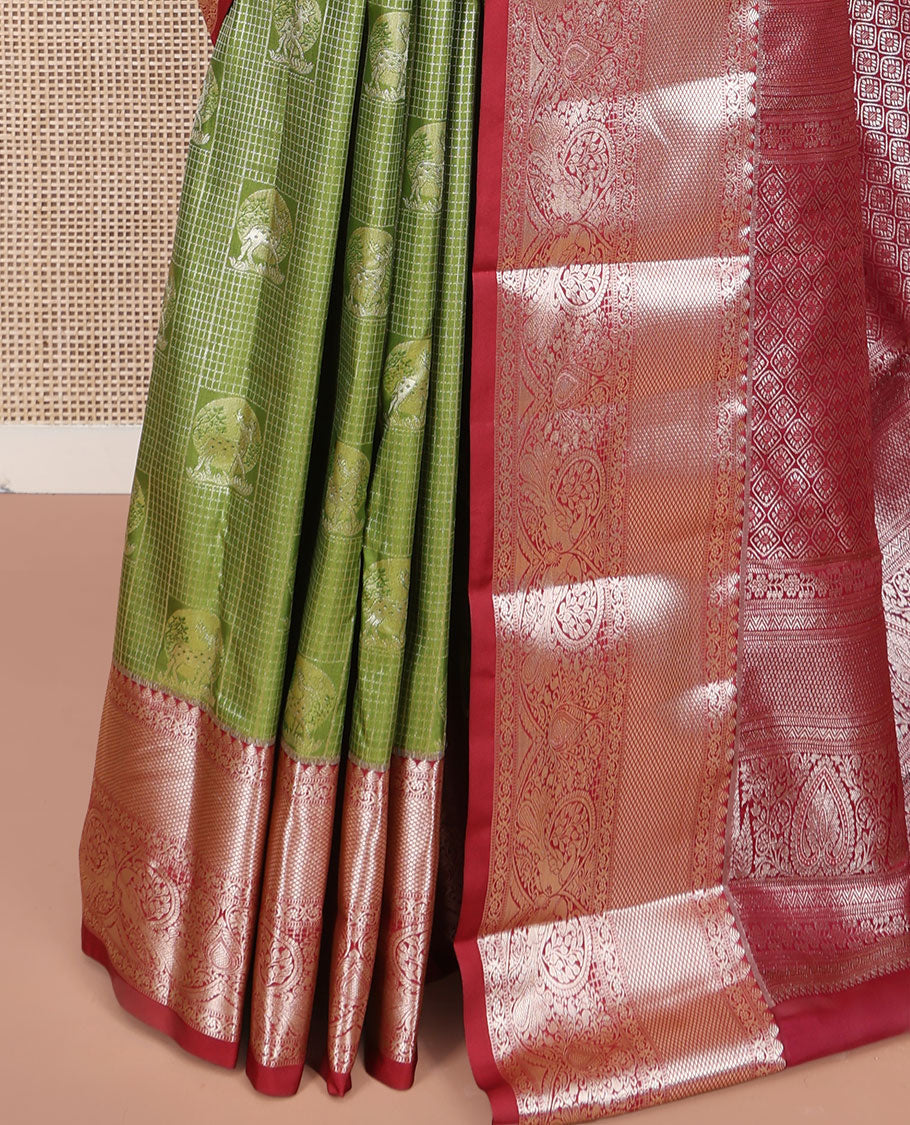 Green Budget Silk Saree, Uniquely Detailed with Jacquard Design All Over Its Body, Complemented by a Contrast Traditional Zari Design Border, Opulently Embellished Pallu, and Paired with a Contrast Blouse