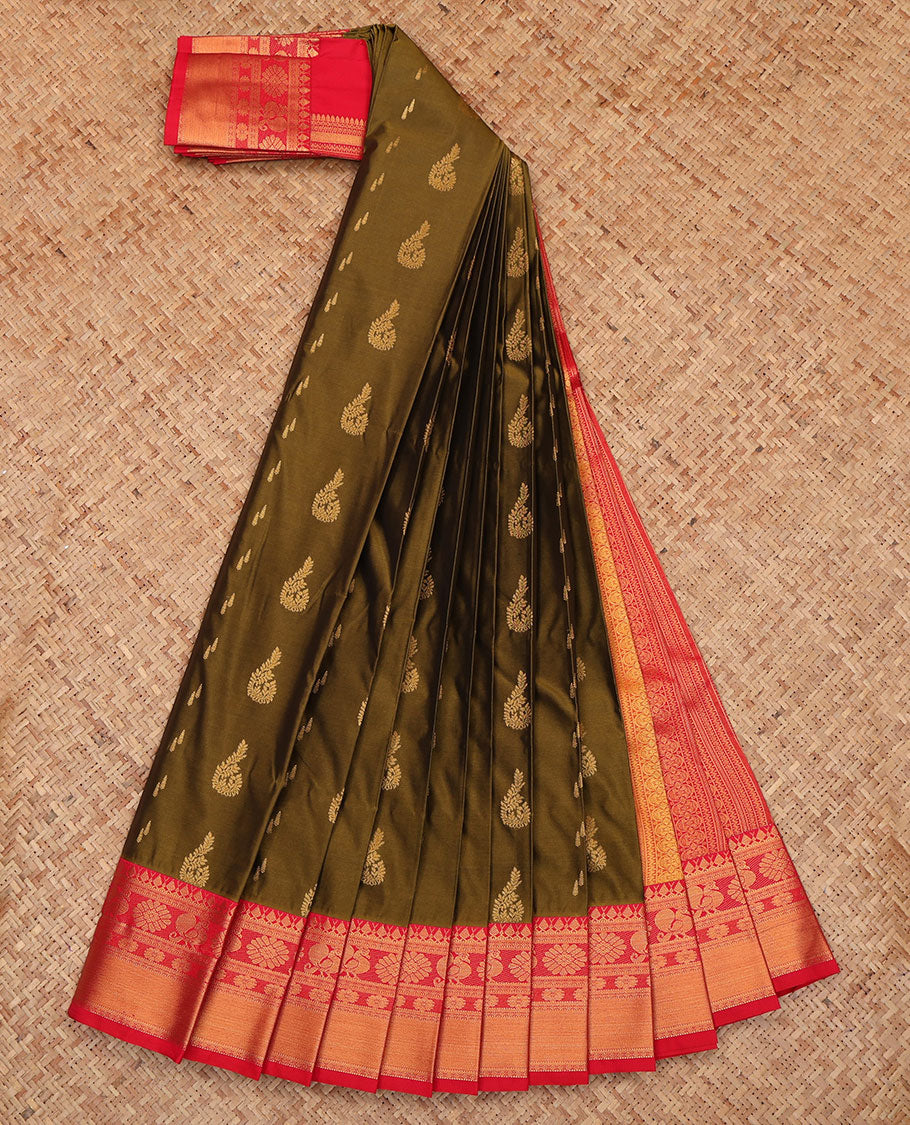 Brown Budget Silk Saree, Crafted with Zari Buttas, a Contrast Traditional Zari Border, Grand Pallu, and a Contrast Blouse
