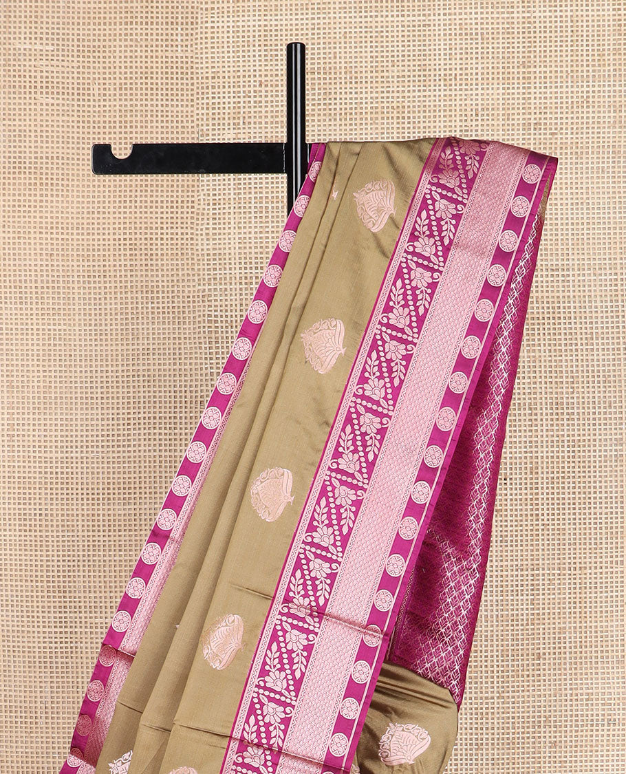 Grey zari buttas silk saree, contrast traditional zari border, and jaal pallu