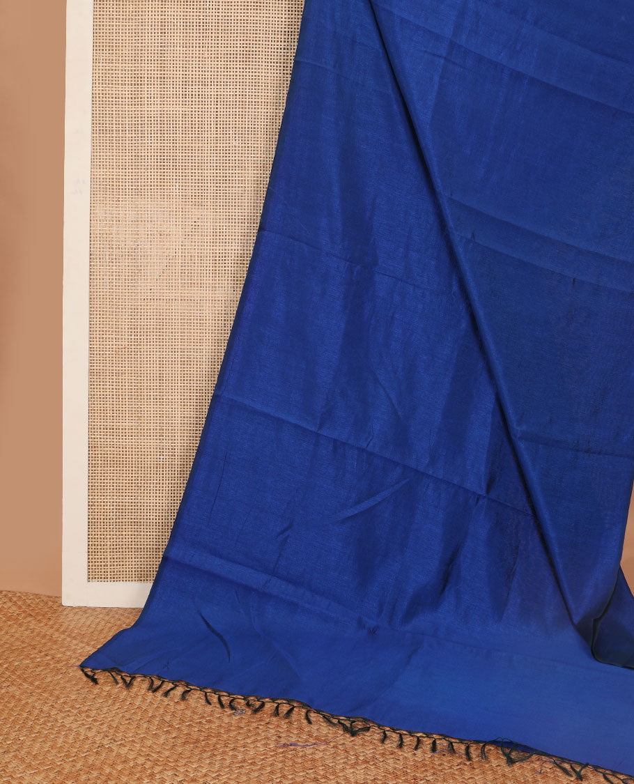 Borderless dark blue kamala silk saree with contrast floral design blouse