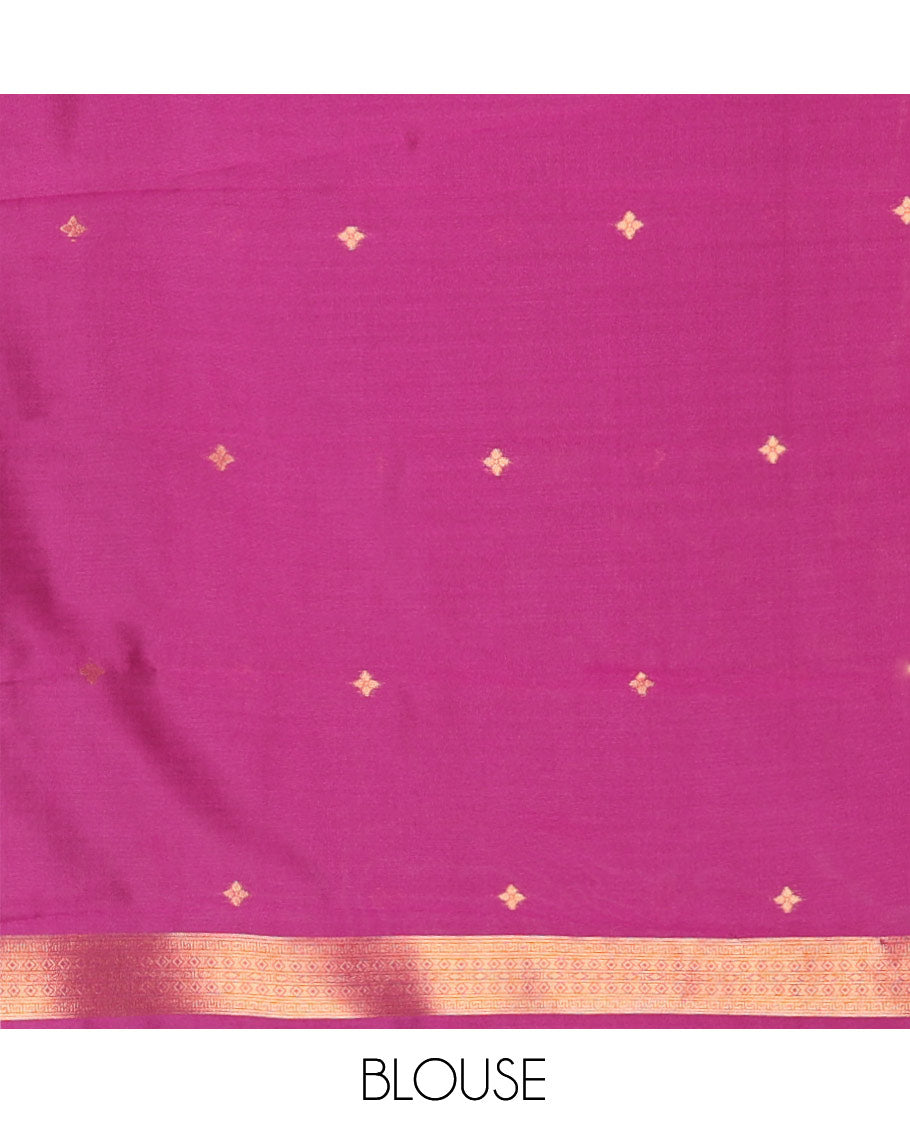Blue Art Kanchi Silk Saree, Adorned with Vaira Oosi and Zari Buttas, a Traditional Zari Border, Contrast Jaal Pallu, and a Contrast Blouse