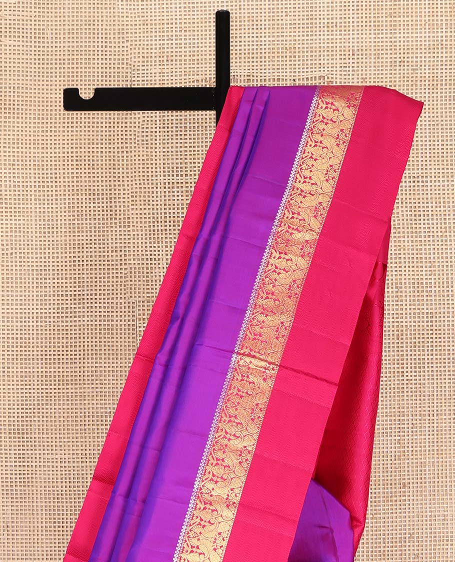 Purple Plain Kanchipuram Silk Saree, Complemented by a Contrast Border of Muthu, Mayil, and Vanki Designs, Sparsely Woven Jaal Pallu, and Paired with a Contrast Blouse