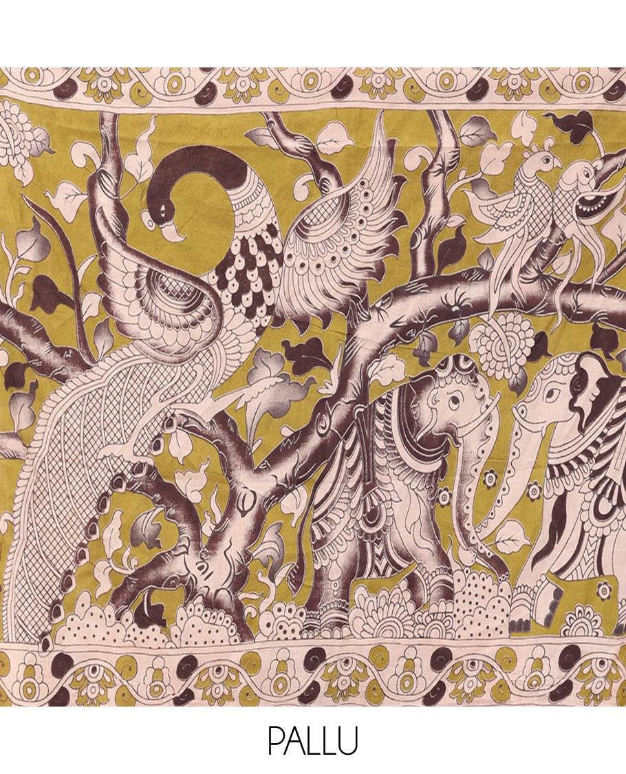 Brown Kalamkari Cotton Saree, Adorned with Floral and Animal-Themed Print, Contrast Printed Border, Kalamkari Animal Motifs Pallu, and a Contrast Blouse