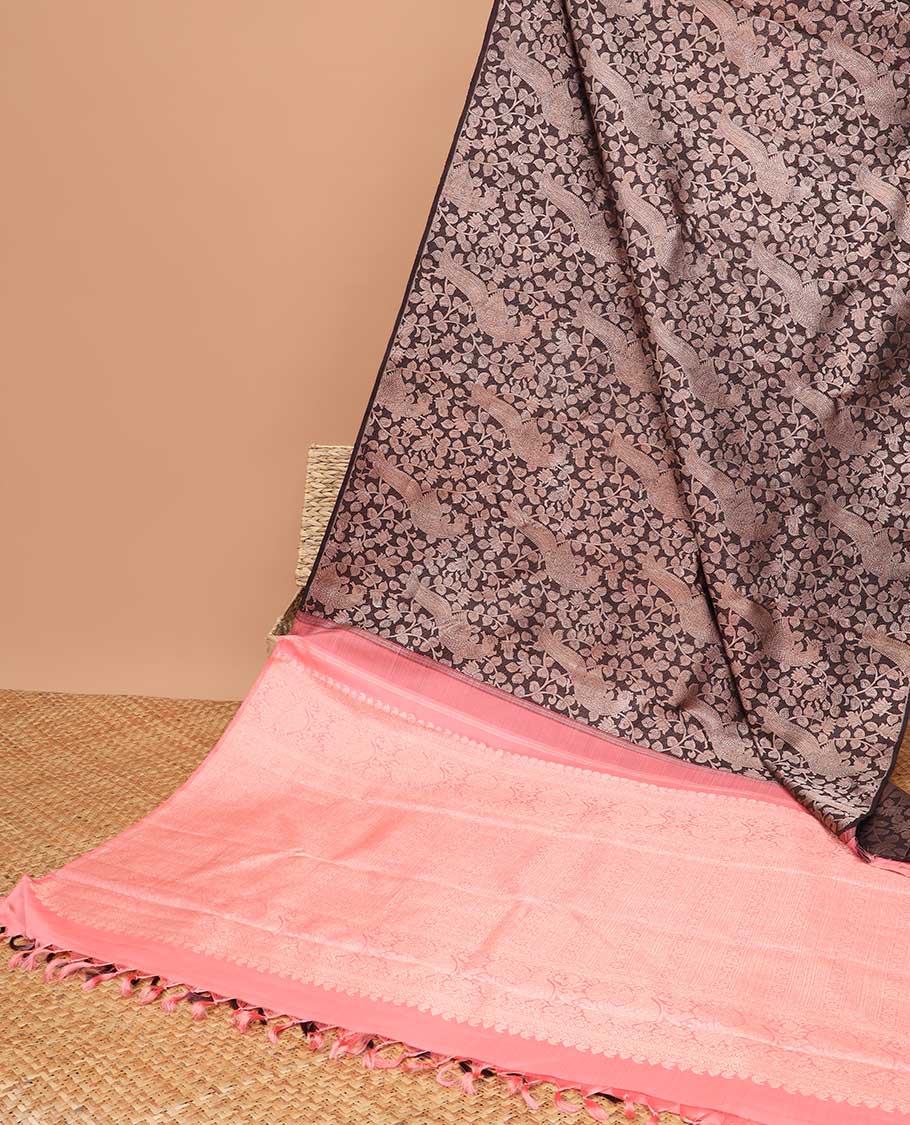 Borderless black floral vine kanchipuram designer silk saree with floral vine design pallu