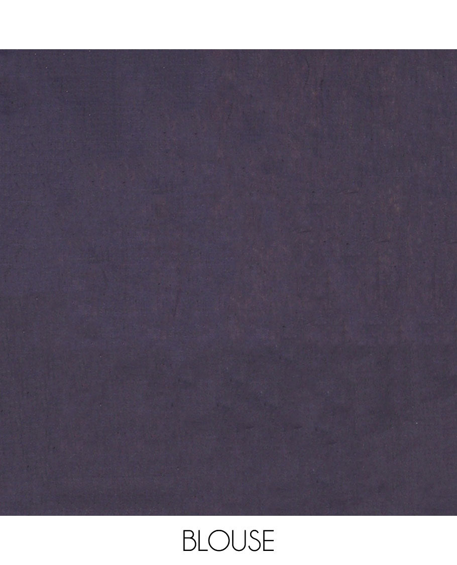 Light grey geometric motifs ikkat cotton saree with contrast border & triangle design pallu