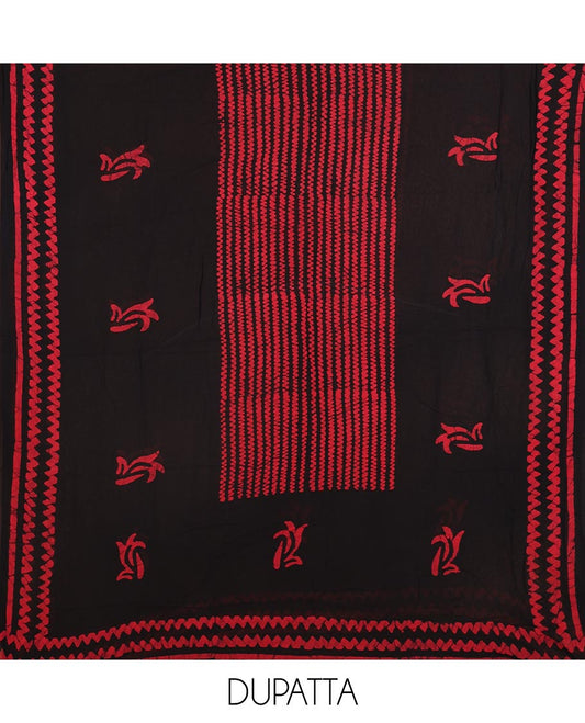 Black and pink material chudidar set, batik print with kantha embroidered top, plain contrast bottom, and batik printed dupatta