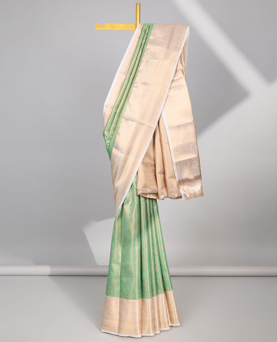 Green floral jacquard budget silk saree with contrast floral zari design border & intricate zari design pallu