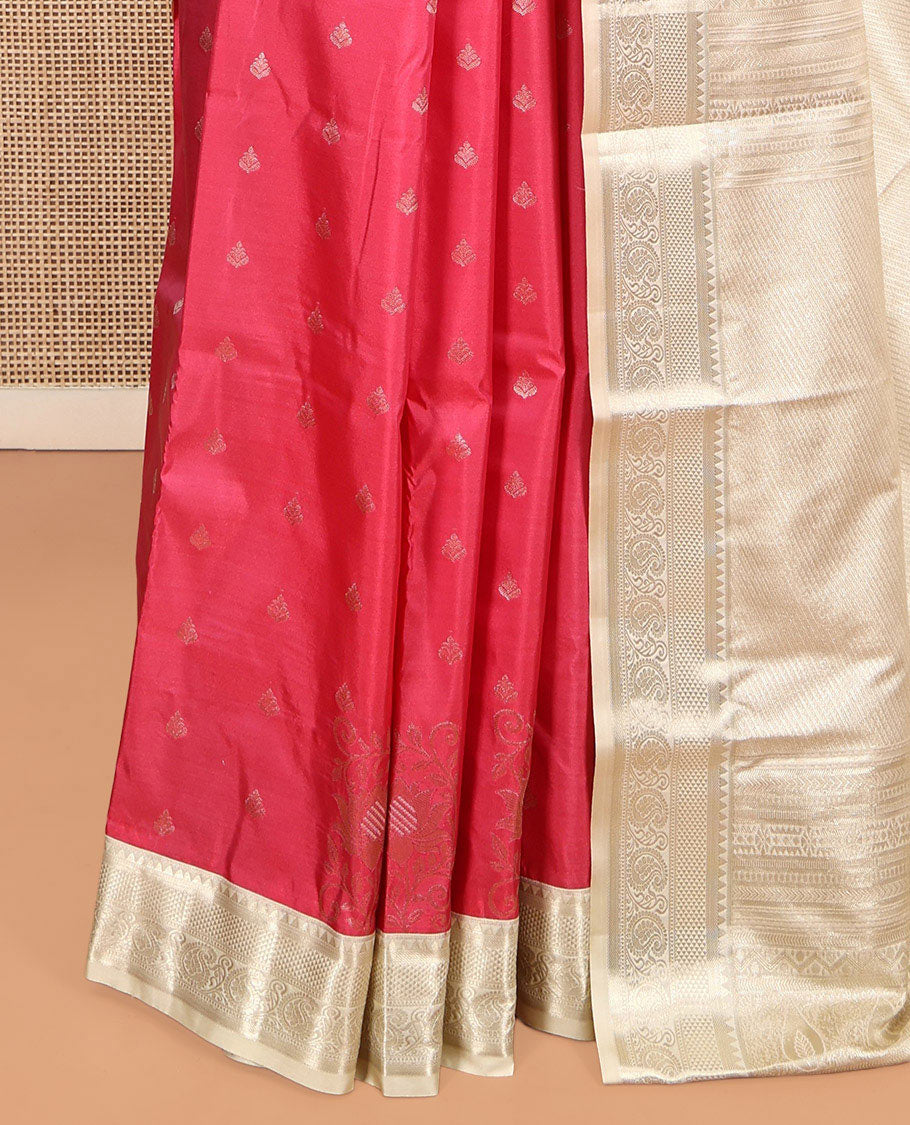 Light Red Budget Silk Saree, Bedecked with Zari Designs, Complemented by a Contrast Traditional Zari Border, Sparsely Threaded Pallu, and a Contrast Blouse