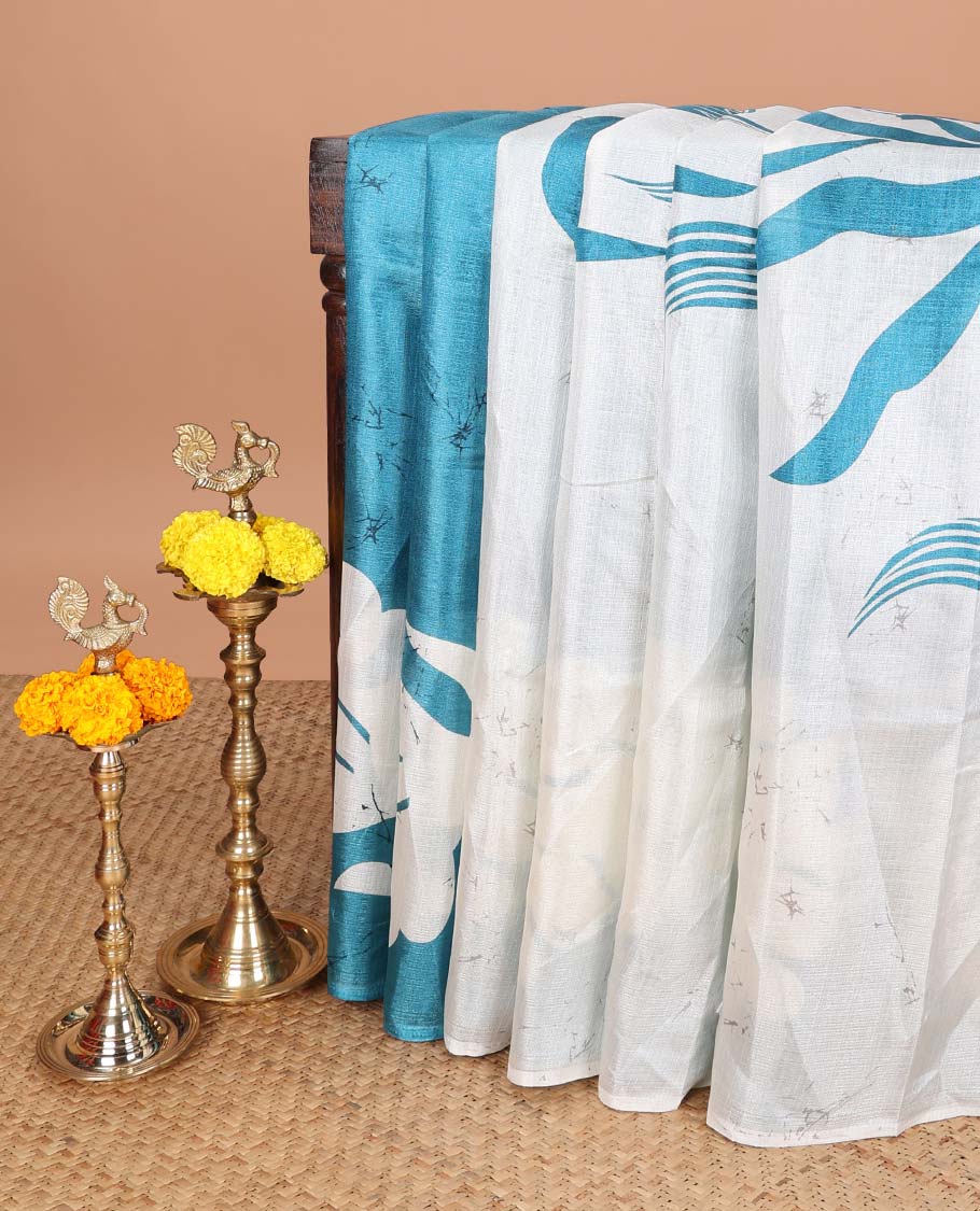 Rama blue with cream geometrical design khadhi silk saree with self border & geometrical design pallu along with contrast blouse
