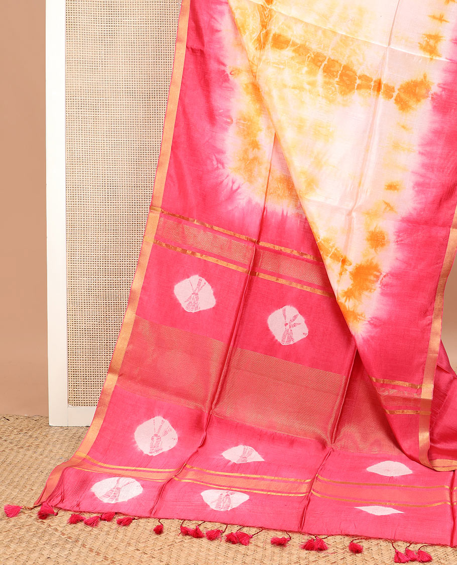 Yellow shibori printed banana pith saree, contrast piping border, and shibori printed pallu